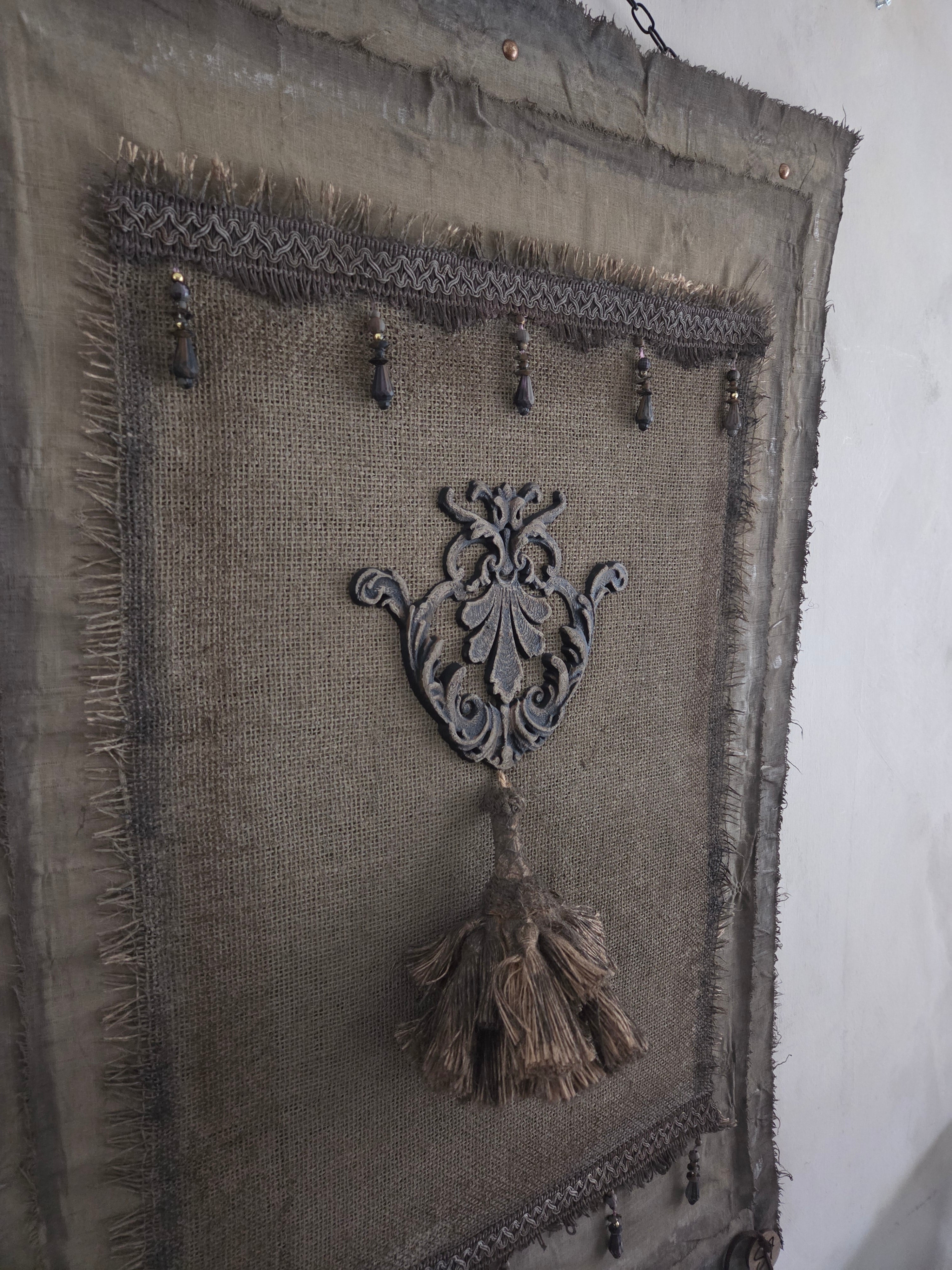 Wanddoek met 3d ornament 07
