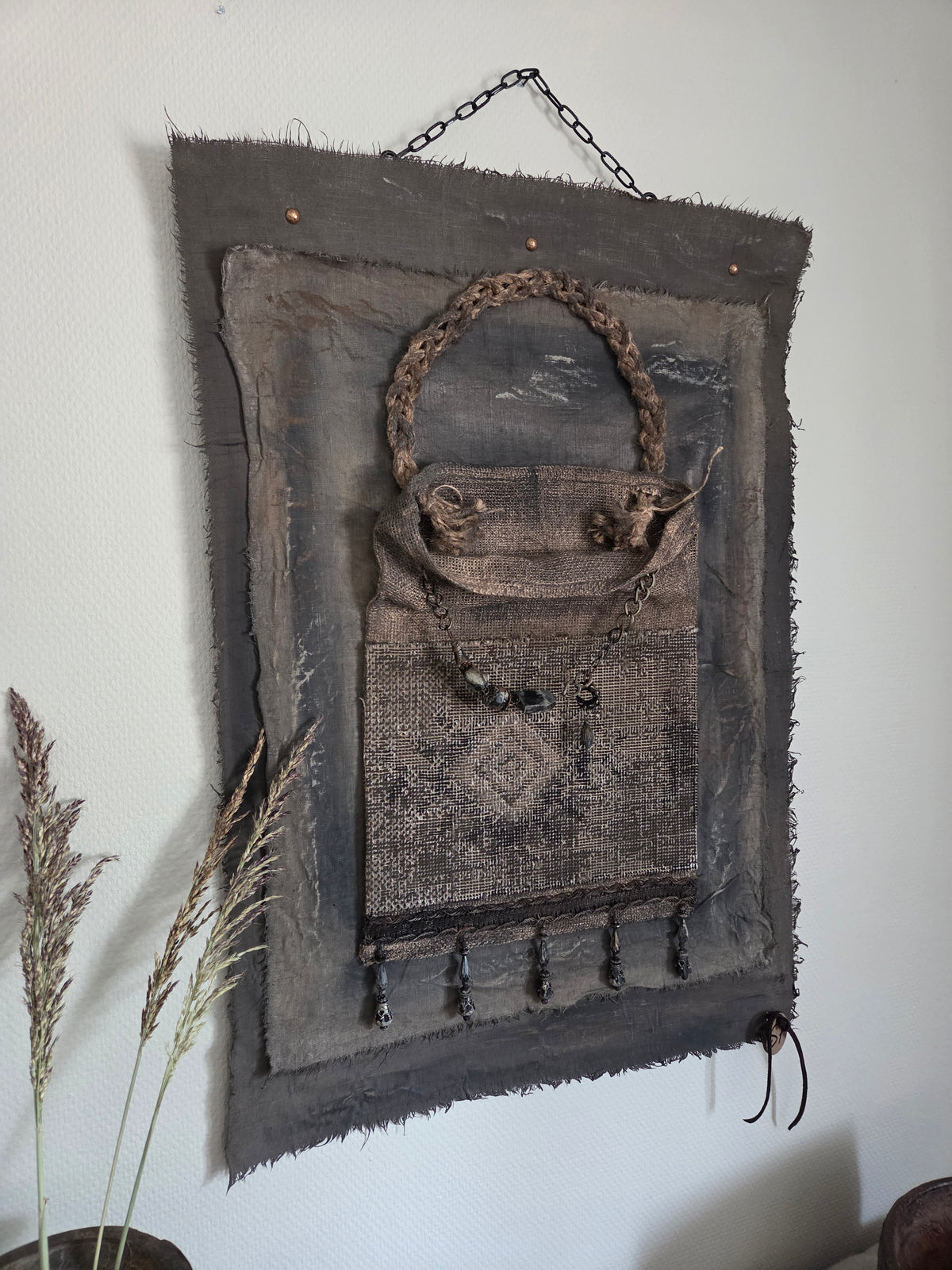 Wanddoek met jute tas 05