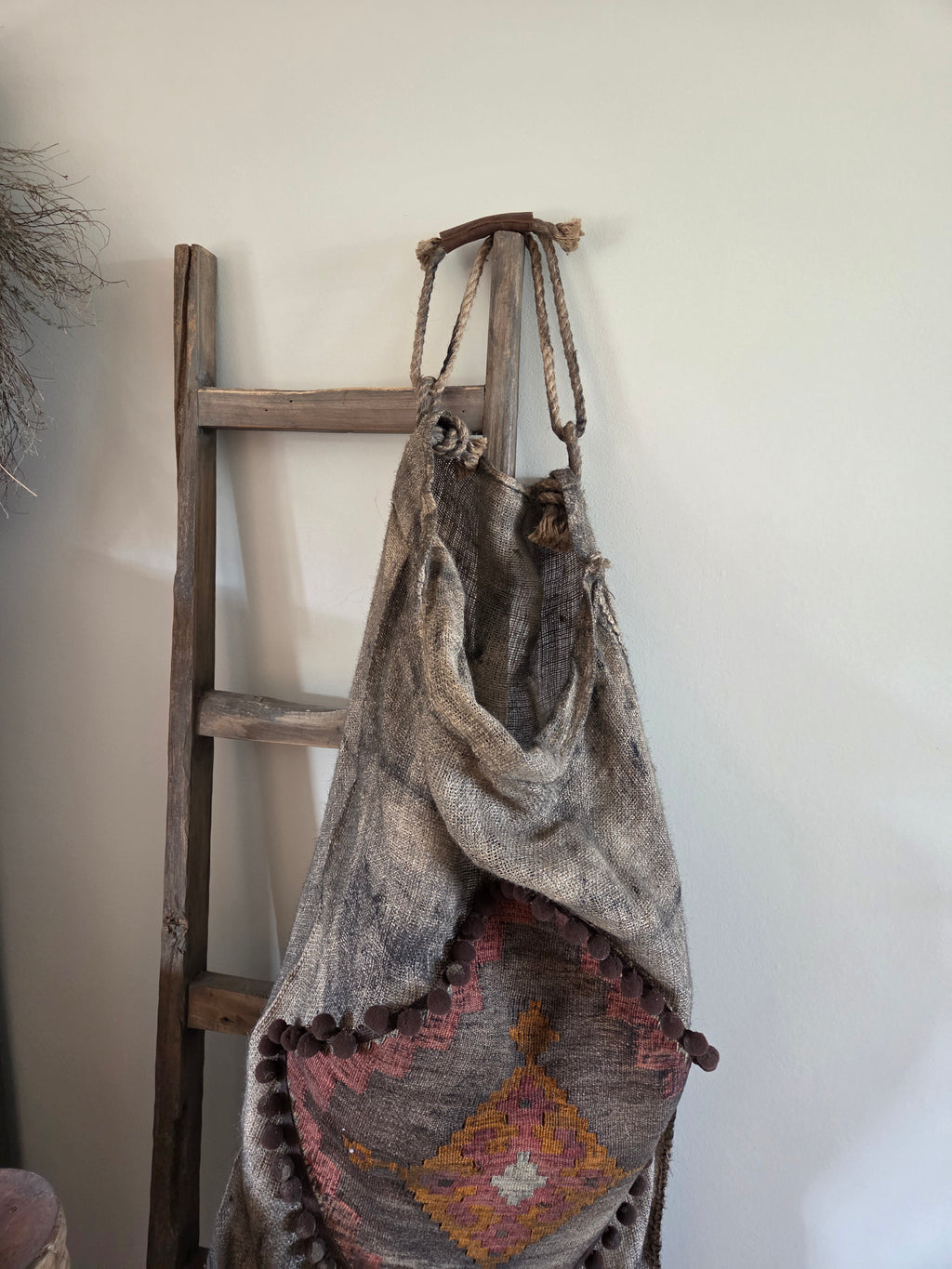 Wandtas XL kelim gekleurd 03