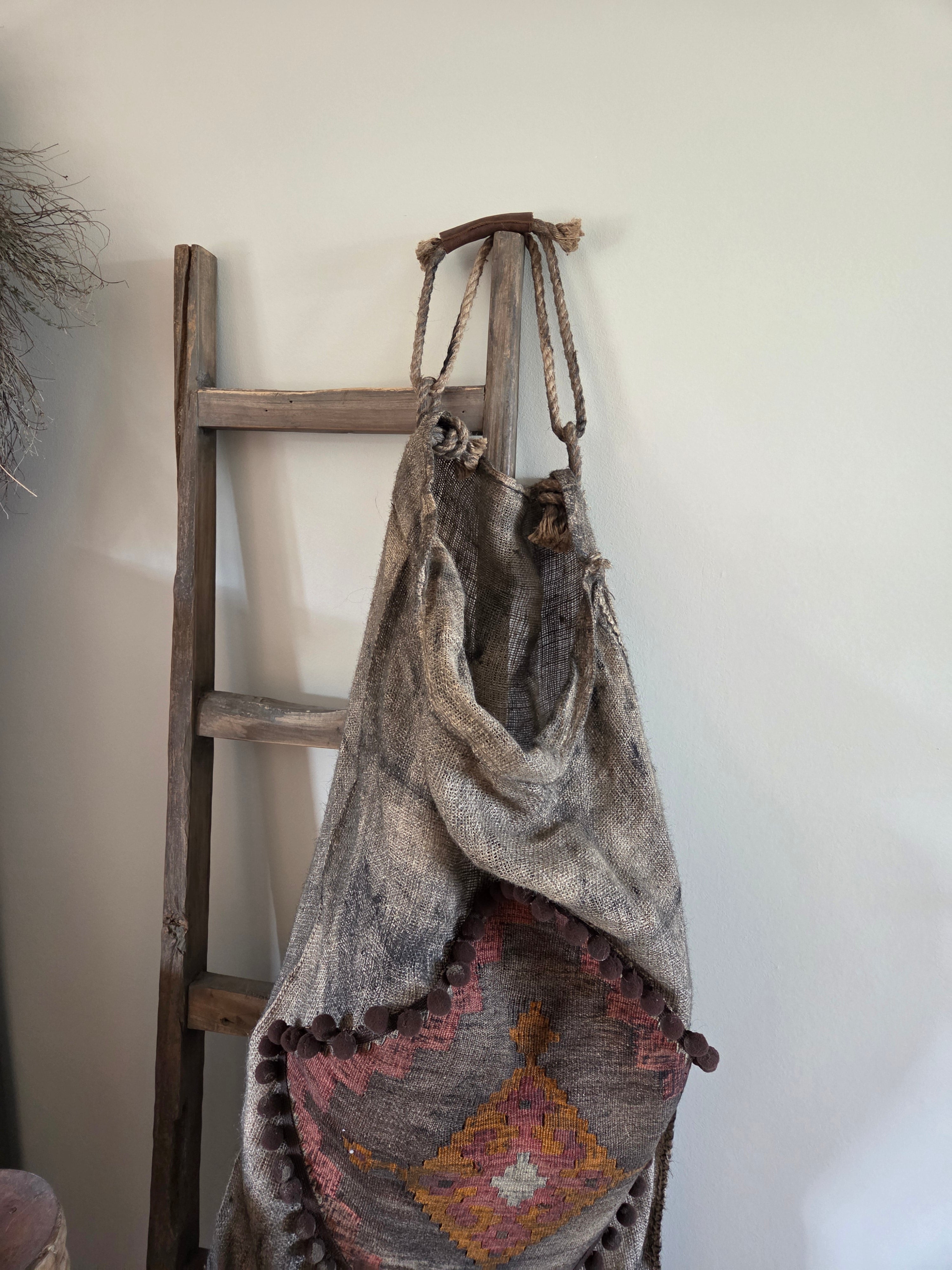 Wandtas XL kelim gekleurd 03